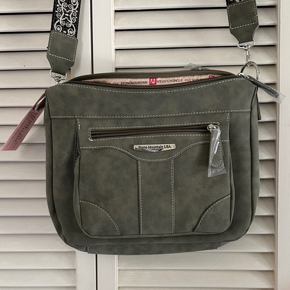 NWT Green Crossbody Bag with Patterned Strap - Picture 2 of 5